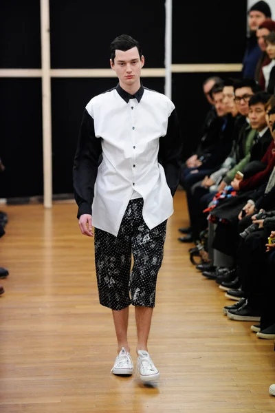 Look 22